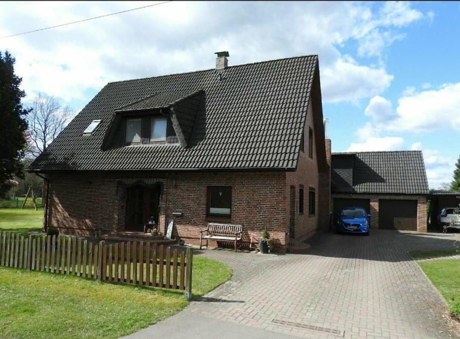 Apartment In Upper Floor In Nature Reserve. Hipstedt Esterno foto